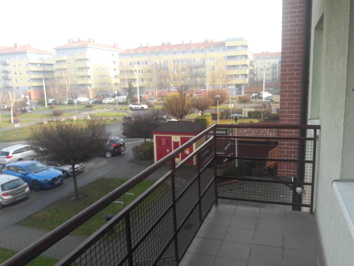 Stronska Apartamento Wrocław Exterior foto